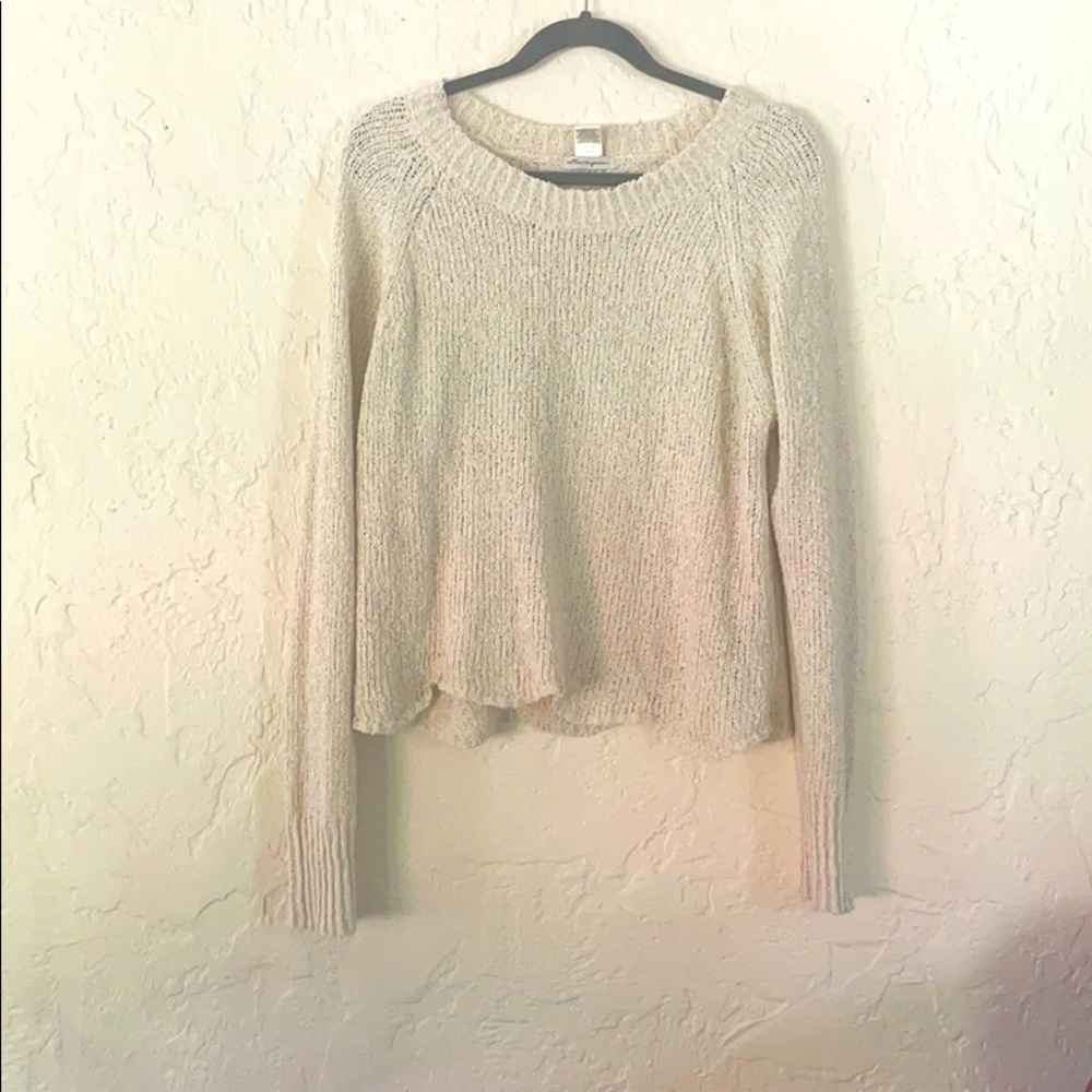 Lightweight cropped sweater